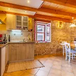 - 08 Holiday home