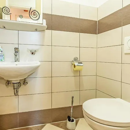2 Bedroom Awesome In