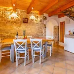 - 08 Tatil Evi *