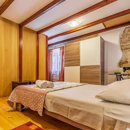 2 Bedroom Awesome In